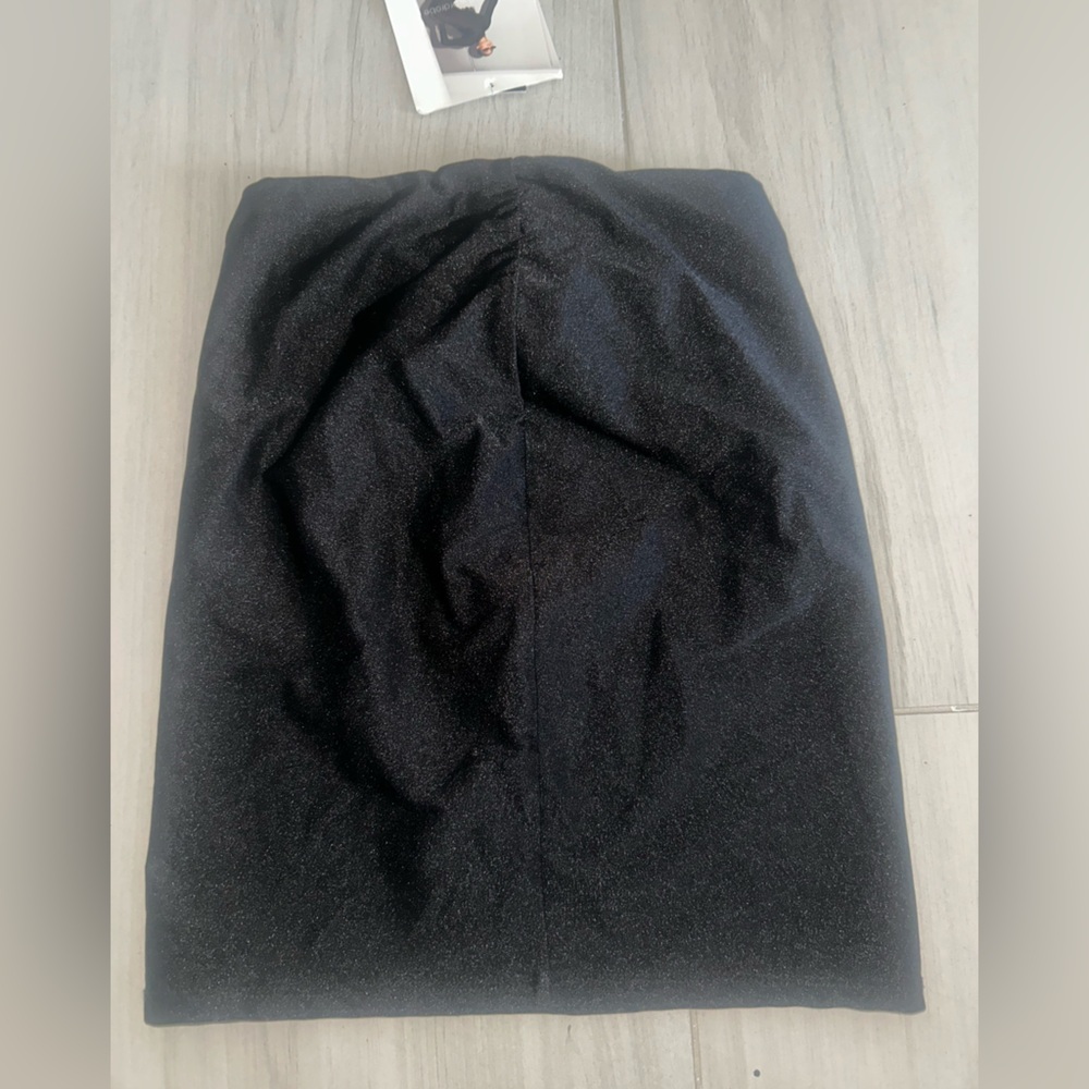 Naked wardrobe scoop front sleek skirt Size XS - Picture 5 of 6